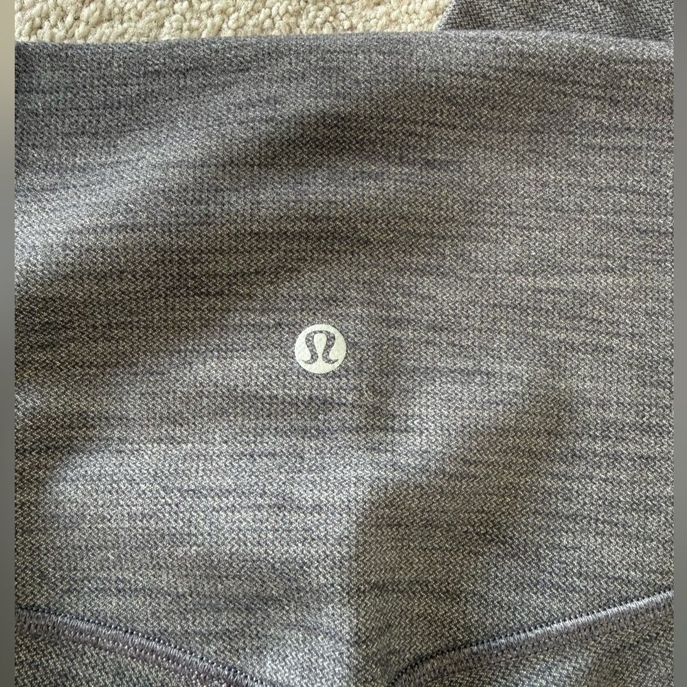 LULULEMON - Align High Rise Leggings - Grey - Size 4 - Excellent Condition - Picture 4 of 6